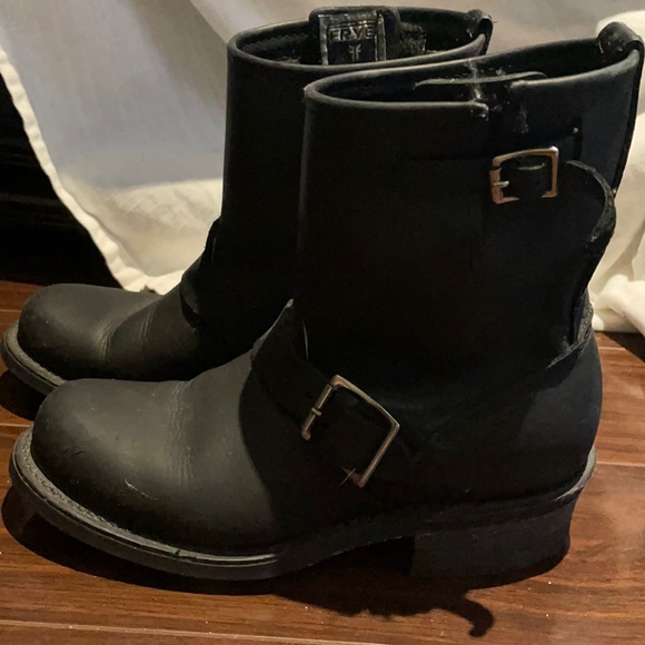 Frye boots size6 - Picture 4 of 4